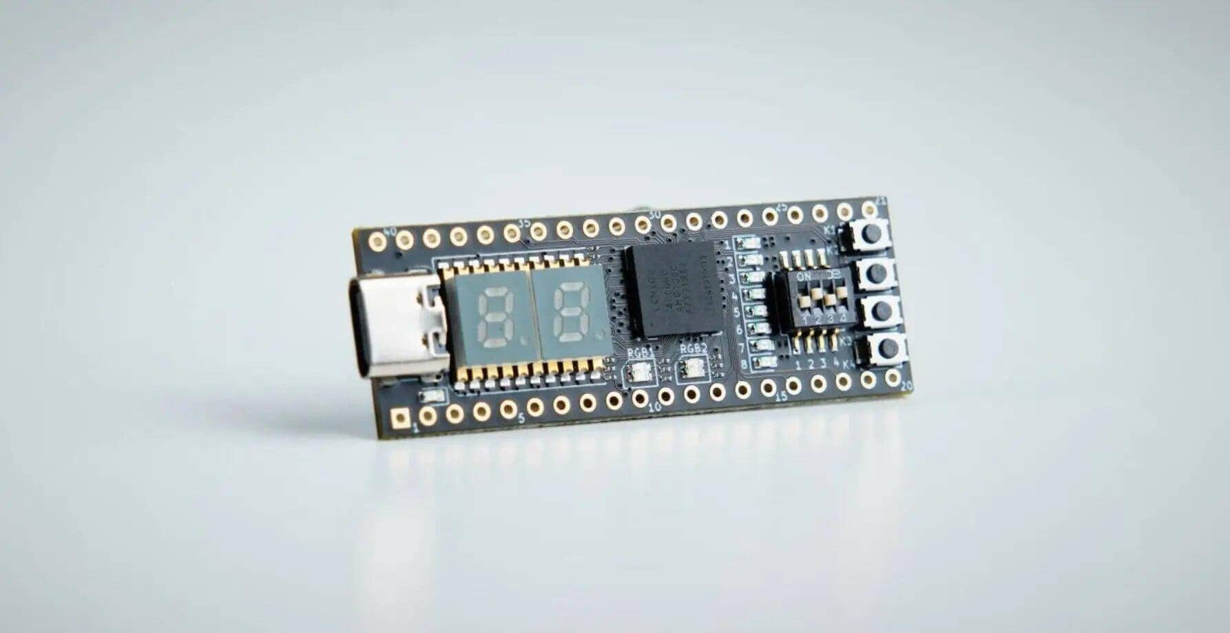 FPGA Board for Beginners - Buy FPGA and Learn FPGA Electronic kit EIM Technology SHOP 